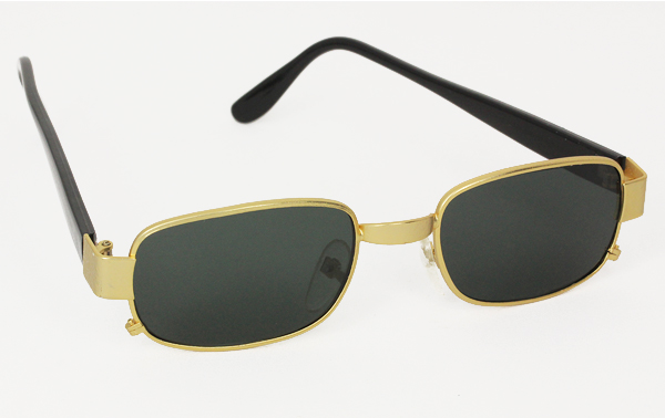 Fyrkantiga solglasögon i guld / svart