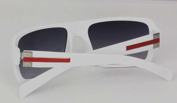 Vita solglasögon i lyxig design - sunlooper.se - billede 2