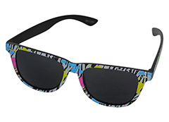 Svarta Wayfarer-solglasögon med färger och djurmönster