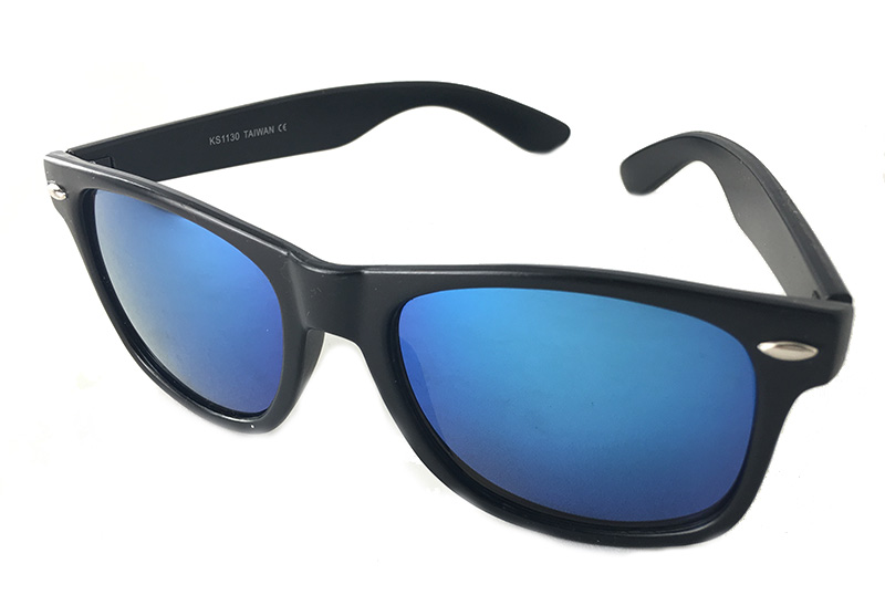 Wayfarer solglasögon med blått glas