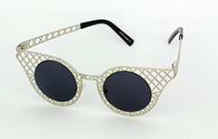 Solglasögon med rutnät, cateye-modell - Design nr. 1033
