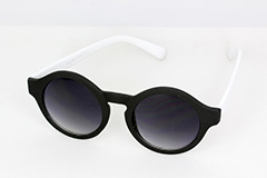 Runda solglasögon i matt svart / vitt - Design nr. 1126