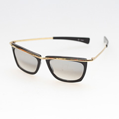 Solglasögon med guld och spegelglas - Design nr. 284