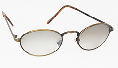 Ovala matta solglasögon med smokey glas - Design nr. 3125